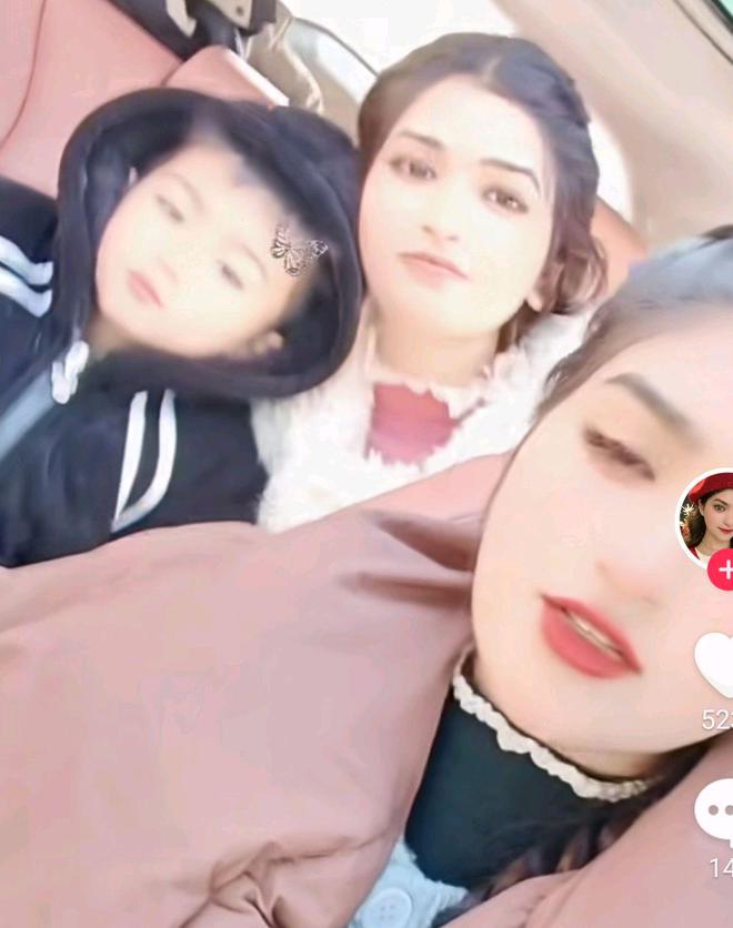 杨二狗皮衣哥等人迪亚不会留在中国AG真人平台王佳音的妹妹关注了(图2)
