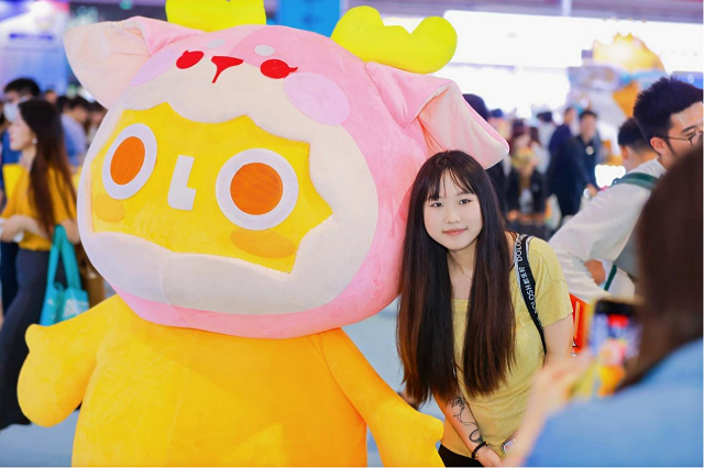 内首款磷虾鹿肉烘焙猫粮惊喜亮相它博会AG真人百家乐欧睿权威认证都乐时携国(图4)